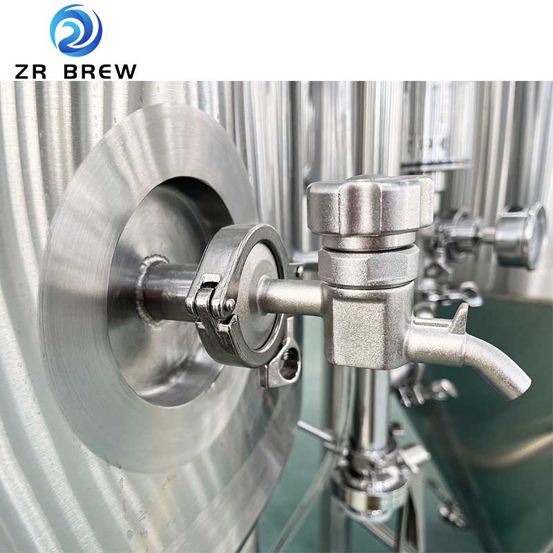 5 bocas de hombre para Google 1000l