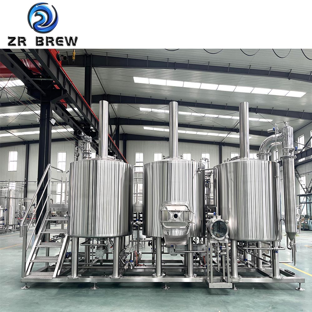 Sacarificación en tres vasos de 1000l