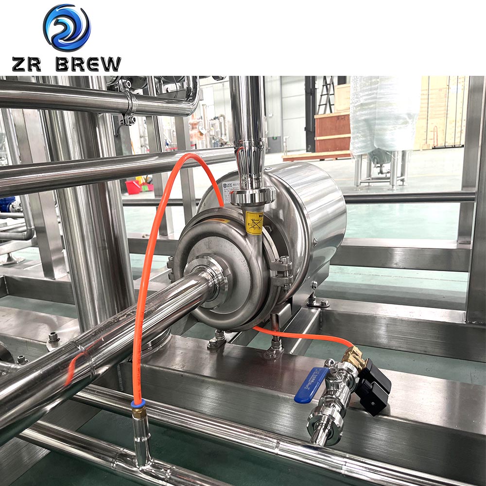 Sacarificación en tres vasos de 1000l