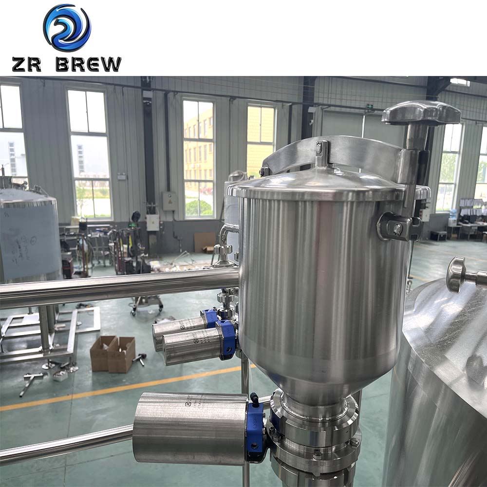 Sacarificación en tres vasos de 1000l