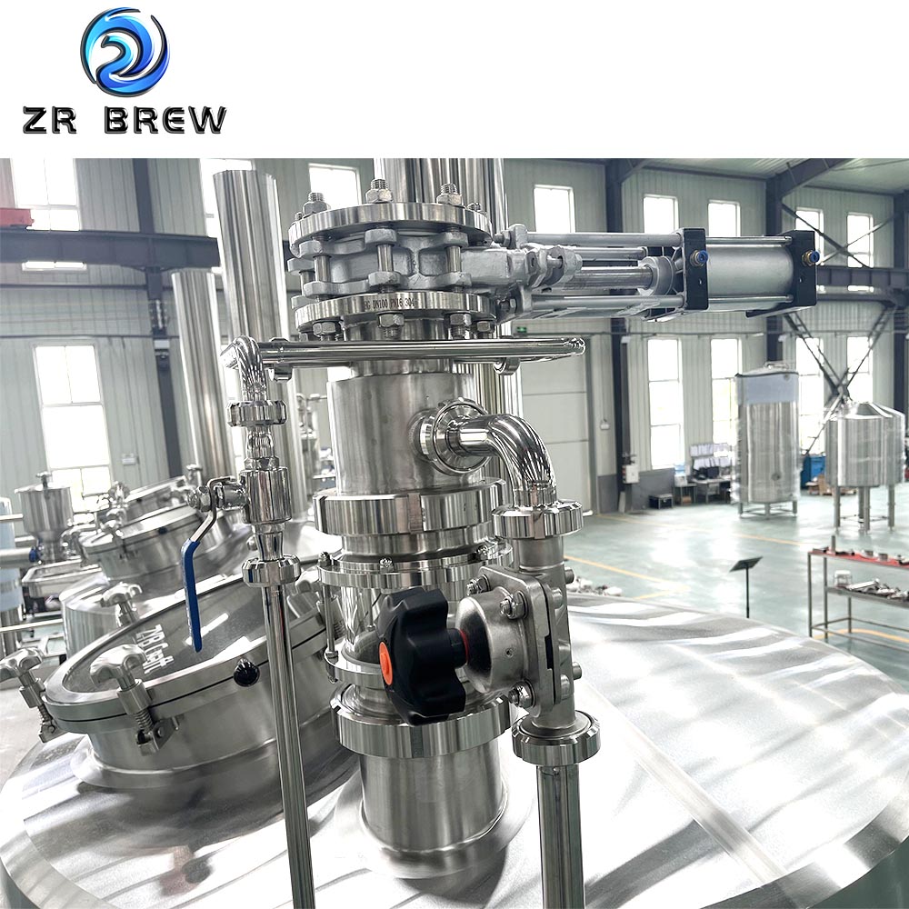 Sacarificación en tres vasos de 1000l